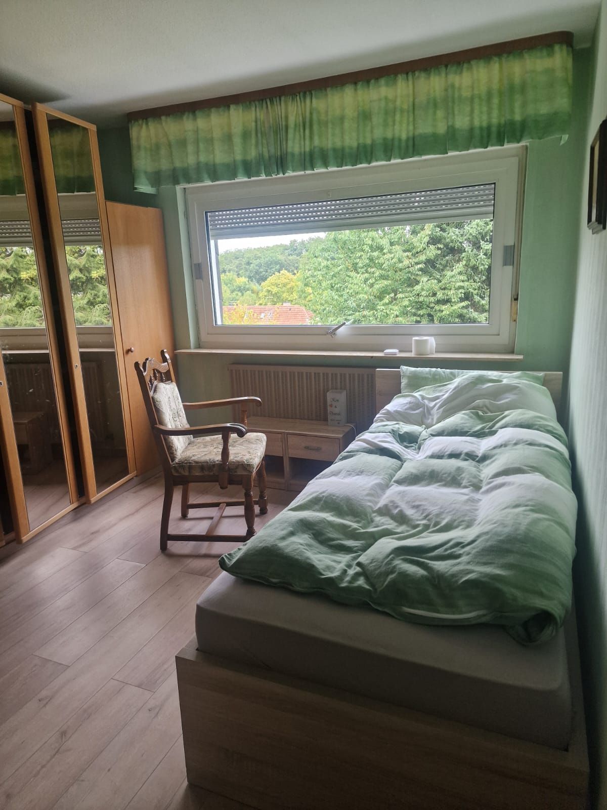 Schlafzimmer 2